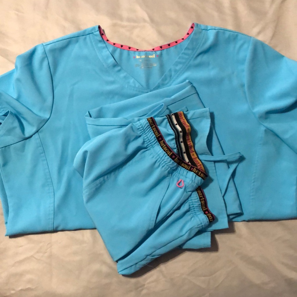 Heart and soul scrub set